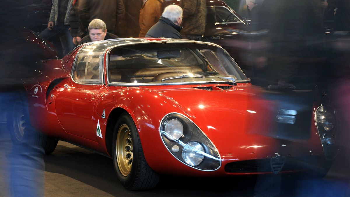 Alfa Romeo chystá na příští rok sportovní model, možná i se spalovacím motorem